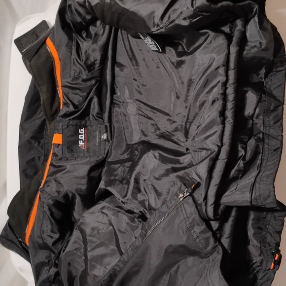 London Fog Winter Coat W Hidden Hood Sz.XL Gently Worn - Picture 15 of 16